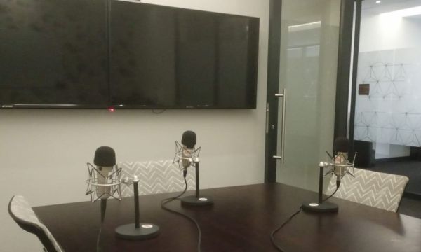 Podcast studio popup